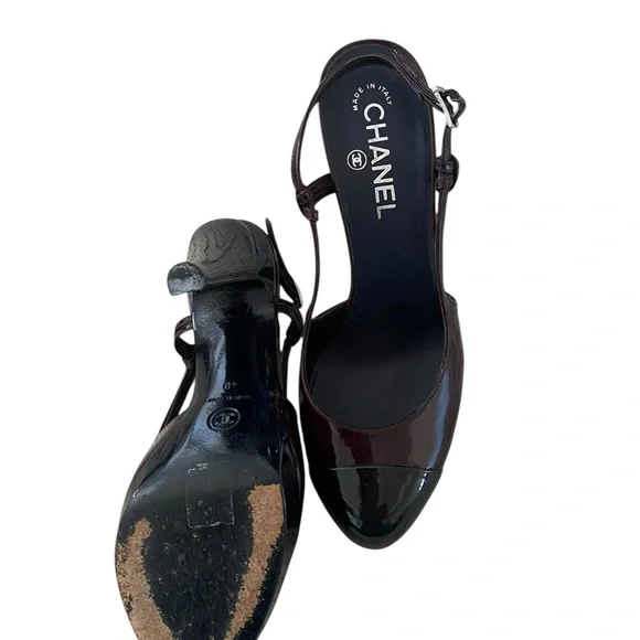 CHANEL Women's Black and Dark Brown Heels - Picture 6 of 10